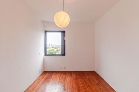 Apartamento à venda com 211m², 2 quartos e 2 vagasSuíte 2