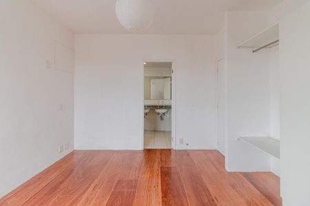 Apartamento à venda com 211m², 2 quartos e 2 vagasSuíte 1