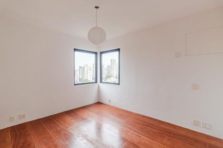 Apartamento à venda com 211m², 2 quartos e 2 vagasSuíte 1