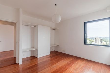 Suíte 1 de apartamento à venda com 2 quartos, 211m² em Pinheiros, São Paulo