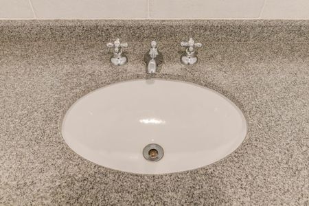 Apartamento à venda com 211m², 2 quartos e 2 vagasBanheiro da Suíte 2