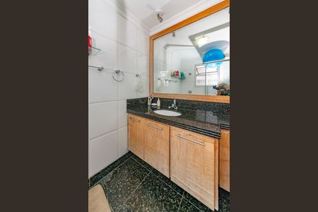 Apartamento à venda com 120m², 3 quartos e 1 vagaBanheiro da Suíte