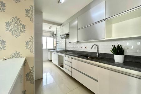 Apartamento à venda com 92m², 3 quartos e 2 vagas Apartamento à venda com 92m², 3 quartos e 2 vagasCozinha