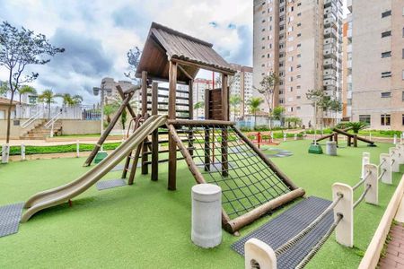 Apartamento à venda com 92m², 3 quartos e 2 vagas Apartamento à venda com 92m², 3 quartos e 2 vagasÁrea comum - Playground