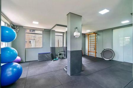Apartamento à venda com 92m², 3 quartos e 2 vagas Apartamento à venda com 92m², 3 quartos e 2 vagasÁrea comum - Academia
