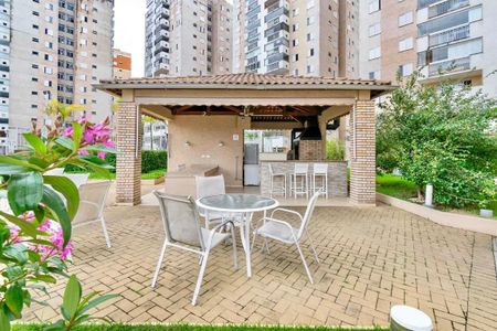 Apartamento à venda com 92m², 3 quartos e 2 vagas Apartamento à venda com 92m², 3 quartos e 2 vagasÁrea comum - Churrasqueira