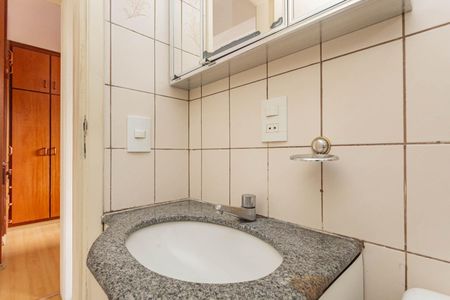 Apartamento à venda com 64m², 2 quartos e 2 vagasBanheiro