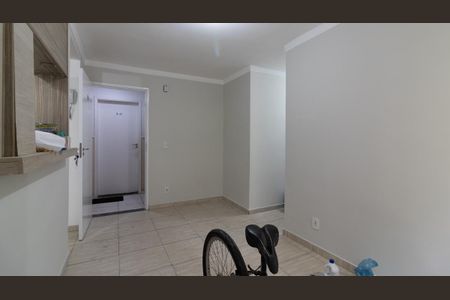 Sala de apartamento para alugar com 2 quartos, 43m² em Jardim Santa Teresinha, São Paulo