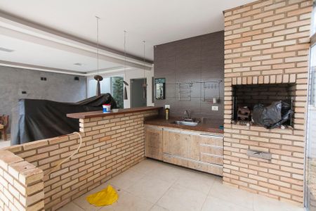 Casa para alugar com 256m², 4 quartos e 4 vagas Casa para alugar com 256m², 4 quartos e 4 vagasChurrasqueira