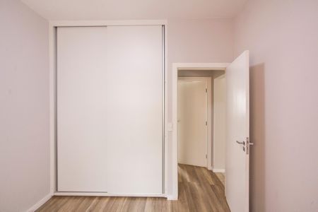 Casa para alugar com 256m², 4 quartos e 4 vagas Casa para alugar com 256m², 4 quartos e 4 vagasSuíte 1