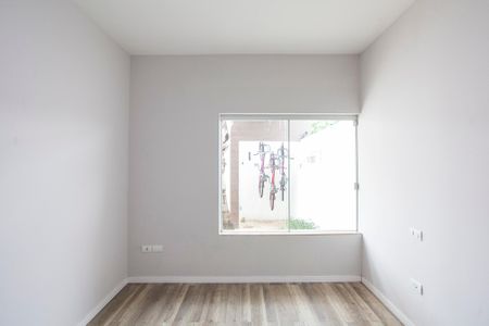 Casa para alugar com 256m², 4 quartos e 4 vagas Casa para alugar com 256m², 4 quartos e 4 vagasQuarto