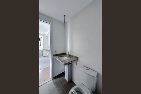 Apartamento à venda com 35m², 2 quartos e sem vaga Apartamento à venda com 35m², 2 quartos e sem vagaBanheiro