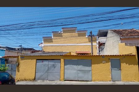 Casa para alugar com 89m², 2 quartos e 1 vaga Casa para alugar com 89m², 2 quartos e 1 vagaFachada