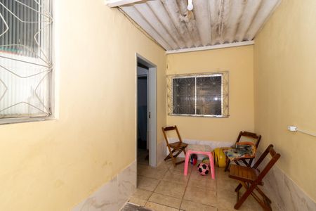 Casa para alugar com 89m², 2 quartos e 1 vaga Casa para alugar com 89m², 2 quartos e 1 vagaÁrea de Serviço