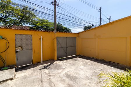 Casa para alugar com 89m², 2 quartos e 1 vaga Casa para alugar com 89m², 2 quartos e 1 vagaQuintal