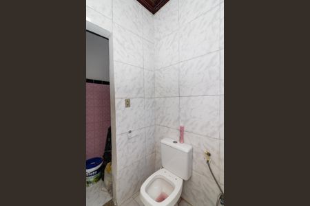 Casa para alugar com 89m², 2 quartos e 1 vaga Casa para alugar com 89m², 2 quartos e 1 vagaBanheiro da Suíte