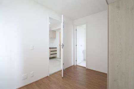 Quarto de apartamento para alugar com 1 quarto, 32m² em Parque Industrial Tomas Edson, São Paulo