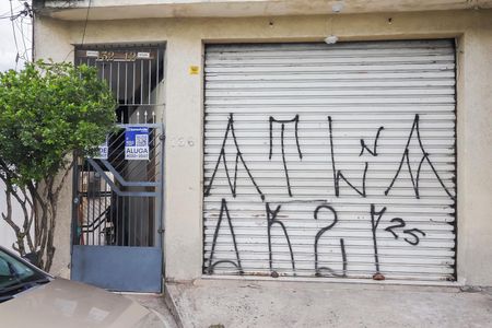 Casa à venda com 100m², 5 quartos e 1 vagaFachada