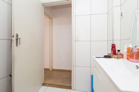 Casa à venda com 100m², 5 quartos e 1 vagaCasa 1 - Banheiro