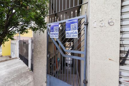 Casa à venda com 100m², 5 quartos e 1 vagaFachada