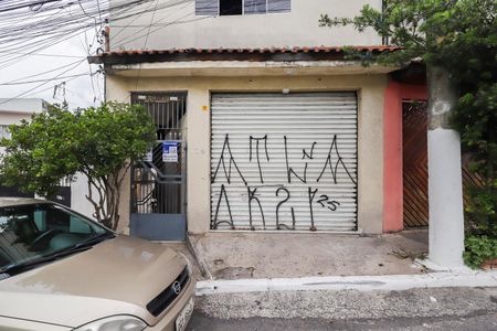 Casa à venda com 100m², 5 quartos e 1 vagaFachada