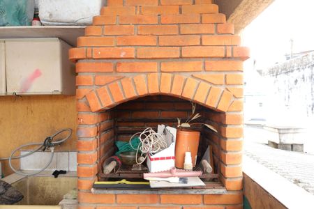 Casa à venda com 100m², 5 quartos e 1 vagaChurrasqueira