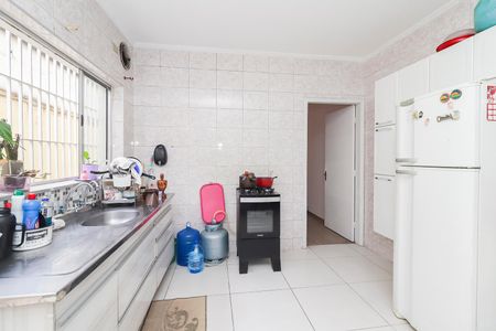 Casa à venda com 100m², 5 quartos e 1 vagaCasa 1 - Cozinha