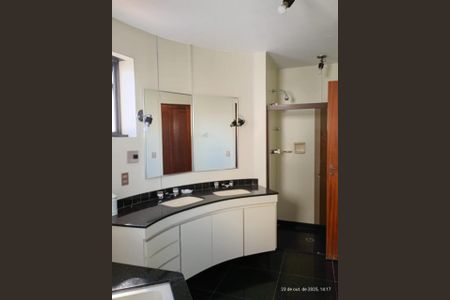 Apartamento à venda com 267m², 3 quartos e 3 vagas Apartamento à venda com 267m², 3 quartos e 3 vagasFoto 17