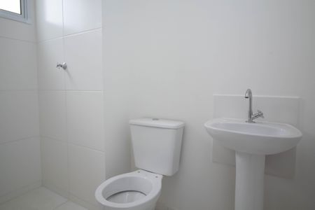 Apartamento para alugar com 44m², 2 quartos e 1 vaga Apartamento para alugar com 44m², 2 quartos e 1 vagaBanheiro da Suíte