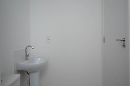 Apartamento para alugar com 44m², 2 quartos e 1 vaga Apartamento para alugar com 44m², 2 quartos e 1 vagaBanheiro da Suíte