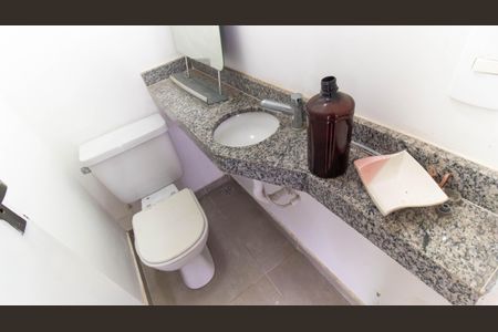 Casa à venda com 325m², 4 quartos e 3 vagas