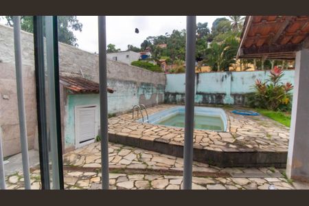 Casa à venda com 325m², 4 quartos e 3 vagas