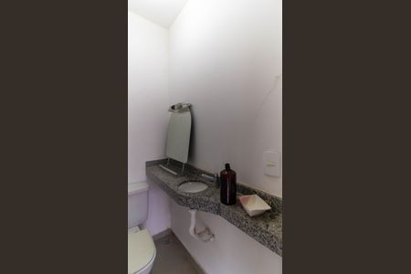 Casa à venda com 325m², 4 quartos e 3 vagas