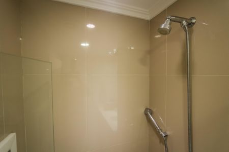 Apartamento à venda com 51m², 2 quartos e 1 vaga Apartamento à venda com 51m², 2 quartos e 1 vagaBanheiro