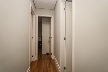 Apartamento à venda com 51m², 2 quartos e 1 vaga Apartamento à venda com 51m², 2 quartos e 1 vagaCorredor