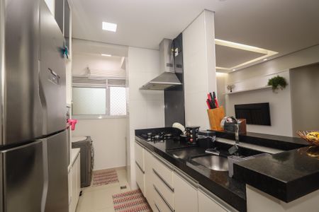 Apartamento à venda com 51m², 2 quartos e 1 vaga Apartamento à venda com 51m², 2 quartos e 1 vagaCozinha