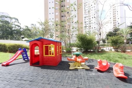 Apartamento à venda com 51m², 2 quartos e 1 vaga Apartamento à venda com 51m², 2 quartos e 1 vagaÁrea comum - Playground Kids