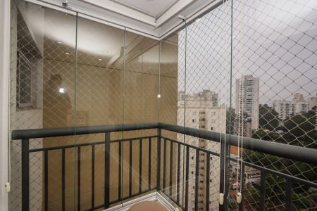 Apartamento à venda com 51m², 2 quartos e 1 vaga Apartamento à venda com 51m², 2 quartos e 1 vagaVaranda
