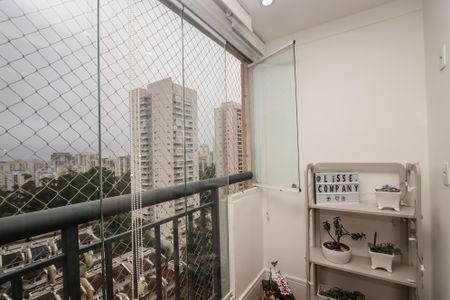 Varanda de apartamento à venda com 2 quartos, 51m² em Vila Andrade, São Paulo