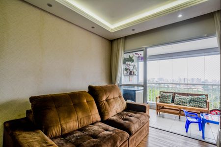 Sala de apartamento à venda com 3 quartos, 91m² em Vila Eldizia, Santo André