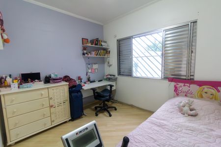 Casa à venda com 97m², 3 quartos e 3 vagas Casa à venda com 97m², 3 quartos e 3 vagasQuarto 2