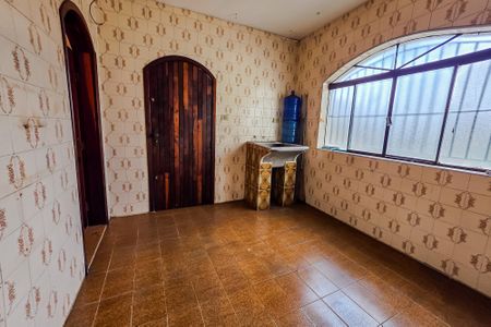 Casa à venda com 240m², 4 quartos e 2 vagas Casa à venda com 240m², 4 quartos e 2 vagasÁrea de Serviço