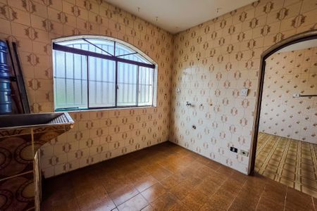 Casa à venda com 240m², 4 quartos e 2 vagas Casa à venda com 240m², 4 quartos e 2 vagasÁrea de Serviço