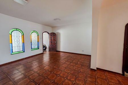 Sala de casa para alugar com 4 quartos, 240m² em Parque das Nações, Santo André