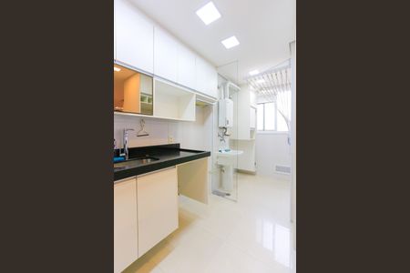 Apartamento à venda com 72m², 3 quartos e 2 vagasCozinha