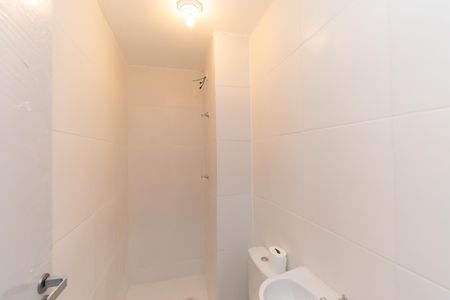 Apartamento para alugar com 31m², 2 quartos e sem vagaBanheiro