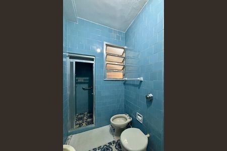 Apartamento à venda com 85m², 3 quartos e 1 vaga Apartamento à venda com 85m², 3 quartos e 1 vagaBanheiro social