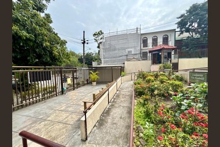 Apartamento à venda com 85m², 3 quartos e 1 vaga Apartamento à venda com 85m², 3 quartos e 1 vagaPortaria