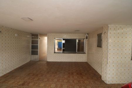 Casa à venda com 210m², 3 quartos e 2 vagasGaragem