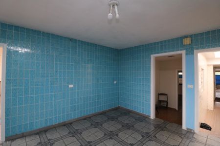 Casa à venda com 210m², 3 quartos e 2 vagasCozinha